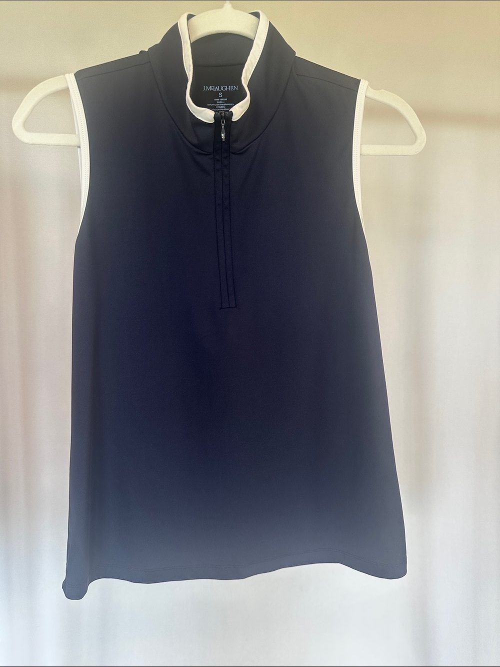J. McLaughlin Aelia Navy Blue Fitted Tennis Golf Tank Top Size Small - Picture 2 of 8